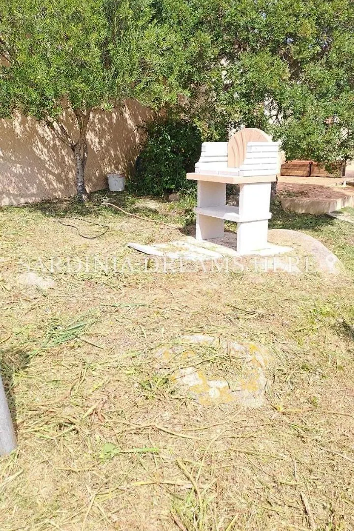 Villetta Fantasia A 100 M Dalla Spiaggia Vignola Mare Hébergement de vacances